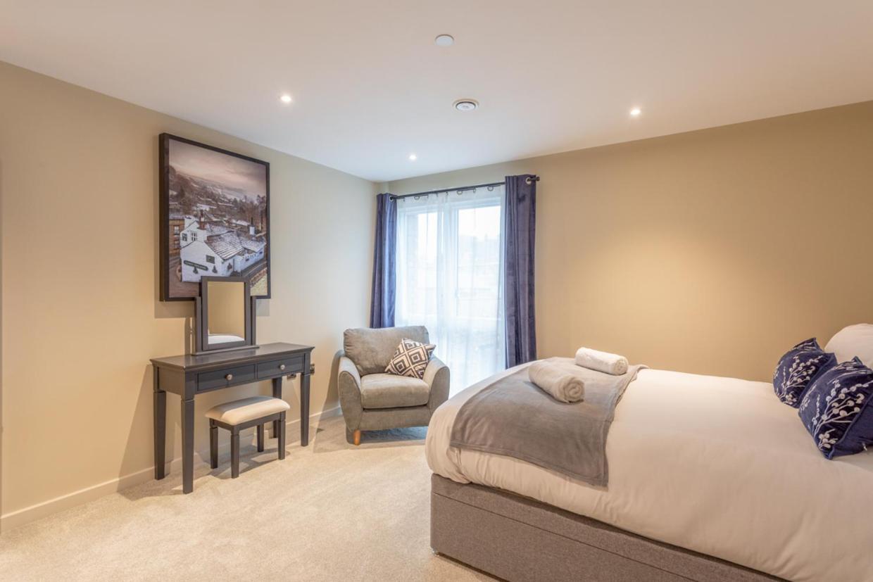 Luxury 2 Bedroom Apartment With Free Parking In The Heart Of York Exterior photo
