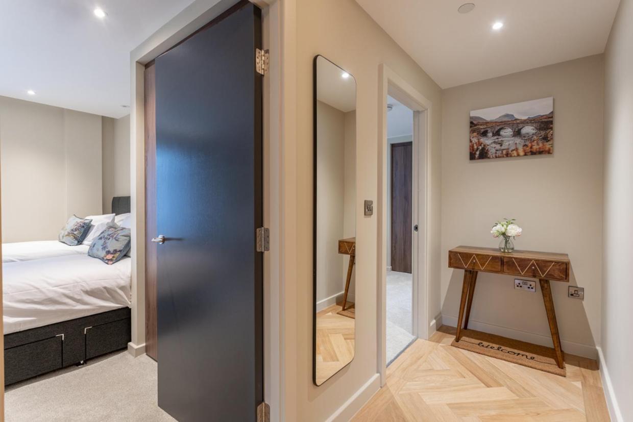 Luxury 2 Bedroom Apartment With Free Parking In The Heart Of York Exterior photo